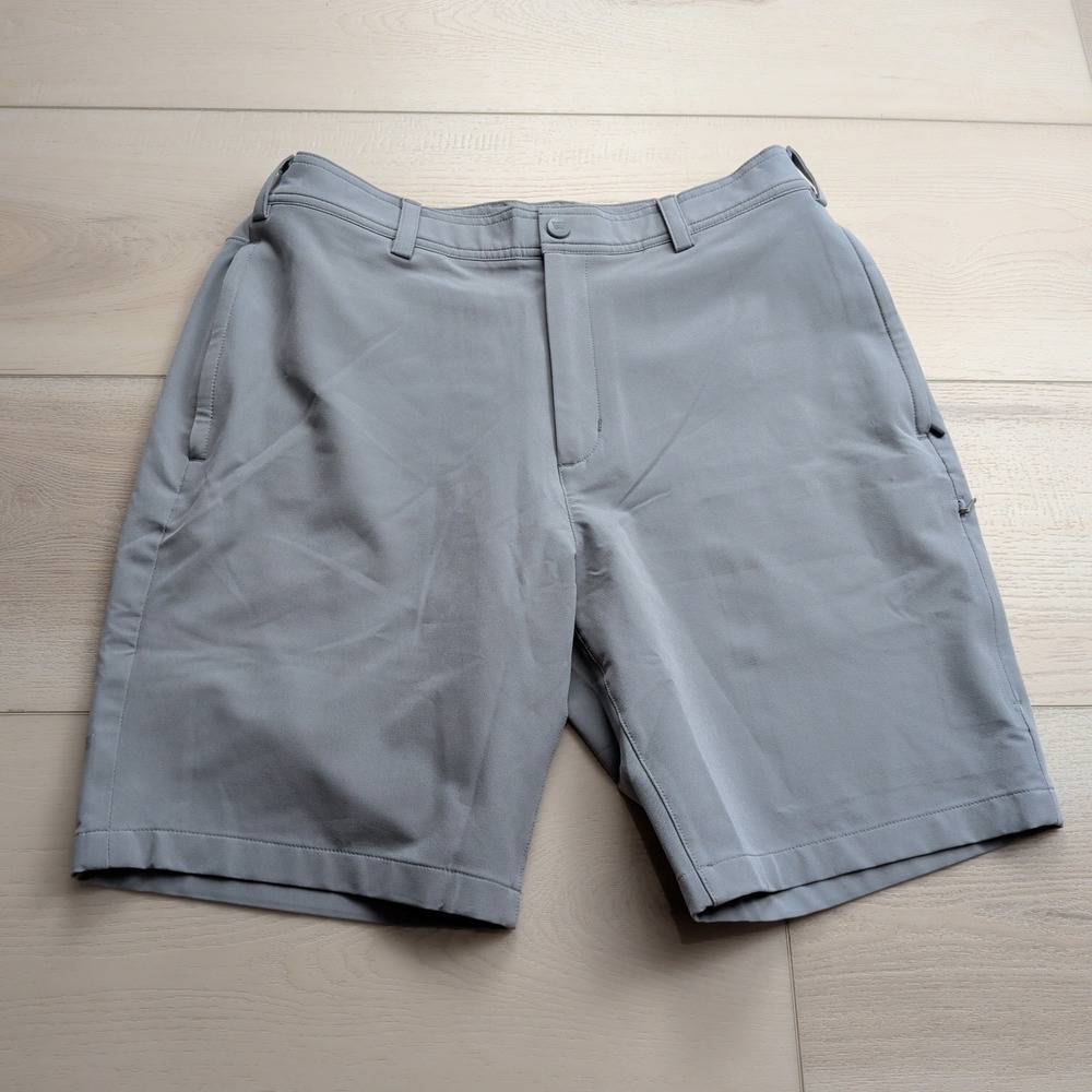 Mack Weldon Radius Flex Shorts Mens M Grey Technical Water Resistant Stretch 9"